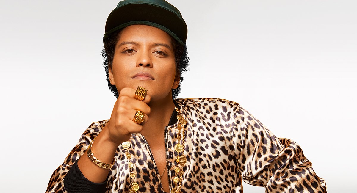 JaviYMar's tweet photo. Ojo, que nos acabamos de enterar de que Bruno Mars no se llama Bruno Mars. Que se llama Peter Gene Hernández.
#PreFindeJaviYMar https://t.co/wDYcUQElGc