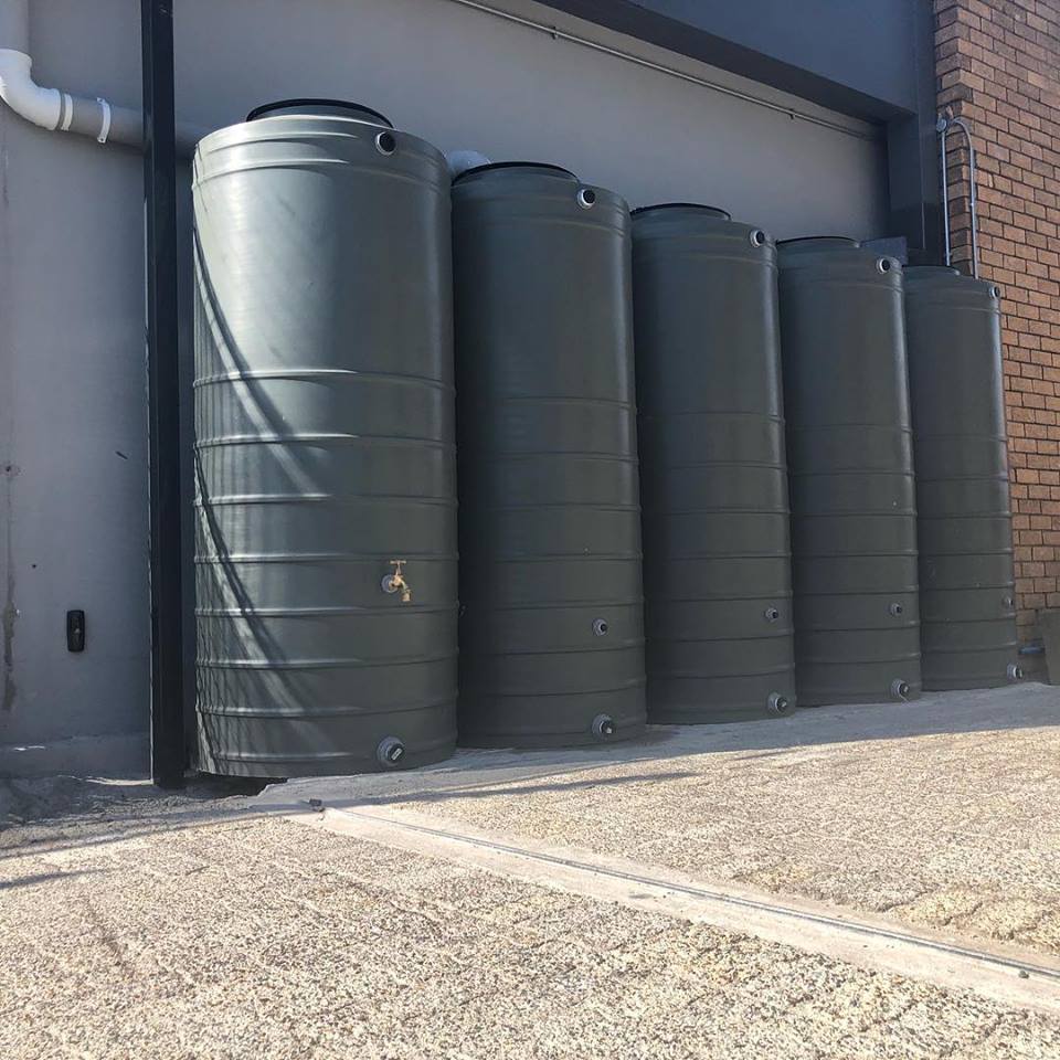 vdv_transport's tweet photo. #watersavingsolution
#rainwaterhaversting
#waterwise
#vdvtransport https://t.co/873xKUP6Dq