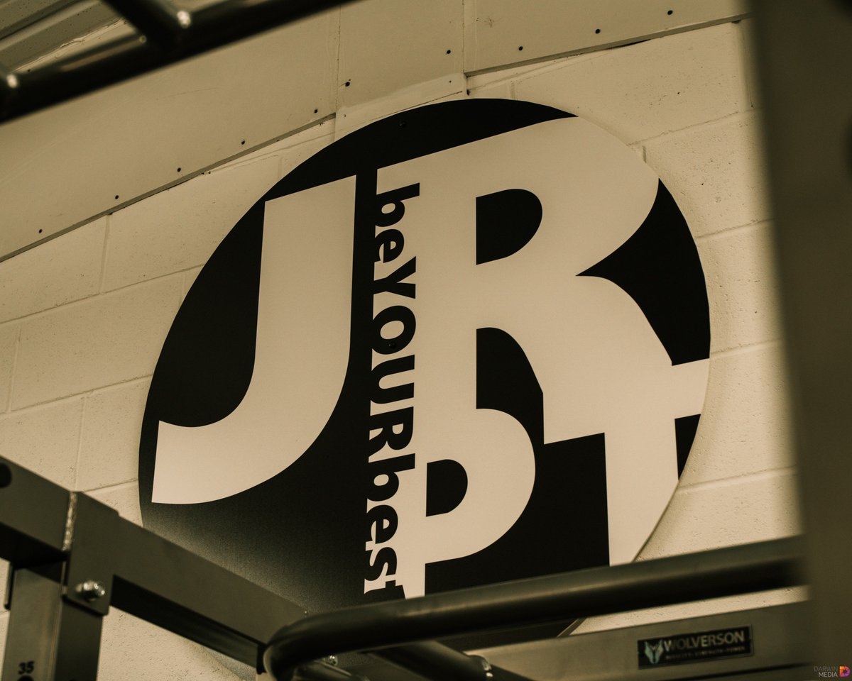 Wednesday evening circuits <a href="/JackRogersPT/">Jack Rogers PT</a> and we always find time for some filming 📹 💪🏼
.
.
.
#Filmmaker #DigitalMarketing #Promote #gymlife #Video #photography