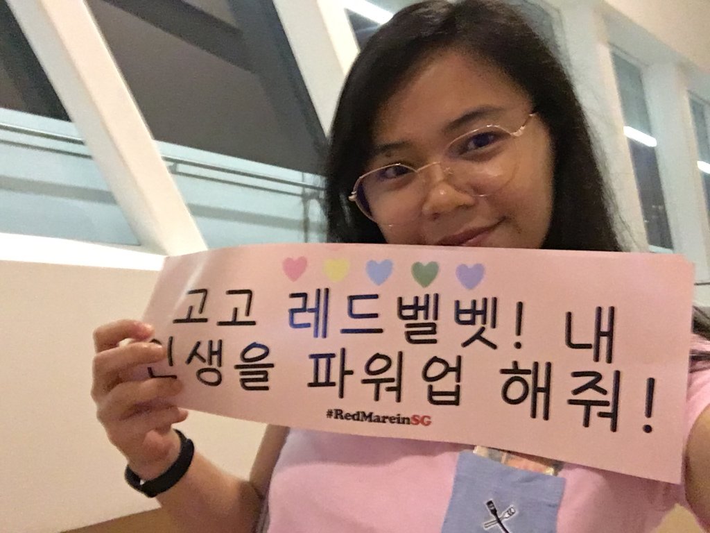 joifuljoi's tweet photo. My First Kpop Concert Experience – Red Velvet 2nd Concert [REDMARE] in Singapore https://t.co/SF49uM0ILQ https://t.co/0zWem5n2Wg