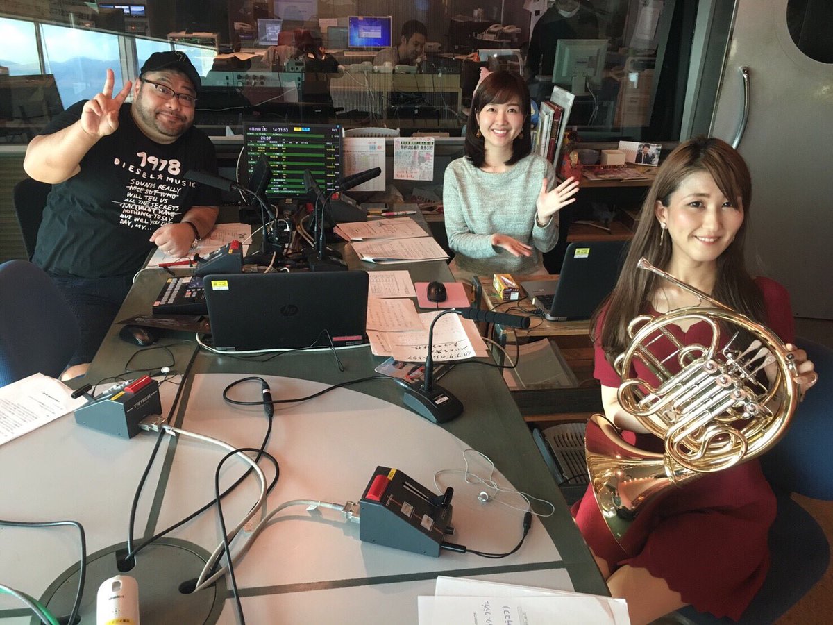 cocoro_chino's tweet photo. お聴き頂いた皆さま、ありがとうございました！

メッセージも沢山頂いたようで、嬉しかったです✨

さすが男爵さん。
楽しませるプロですね！

無事にキングワイルド獲得👑(笑)

久しぶりのYBS。
加藤アナ、スタッフの皆さんも暖かく楽しかったです！
ありがとうございました。

#キックスybs #YBS https://t.co/5K4rfjCeeQ