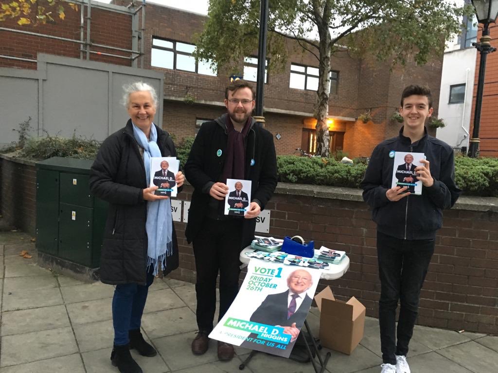 Fingal4MDH's tweet photo. Another great evening canvassing Swords for @MichaelDHiggins #Keepthepoet #MichaelDForPresident https://t.co/Dr32roELVj