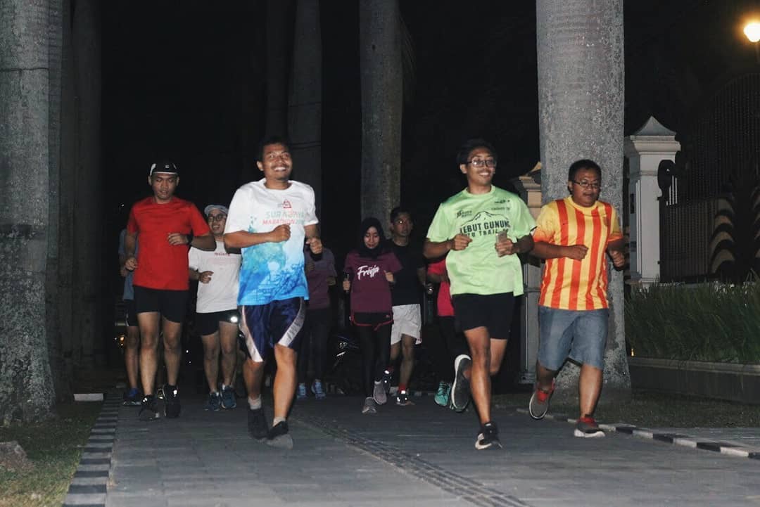 Taman Slamet, jam 7 malam ini. Let's goooo!