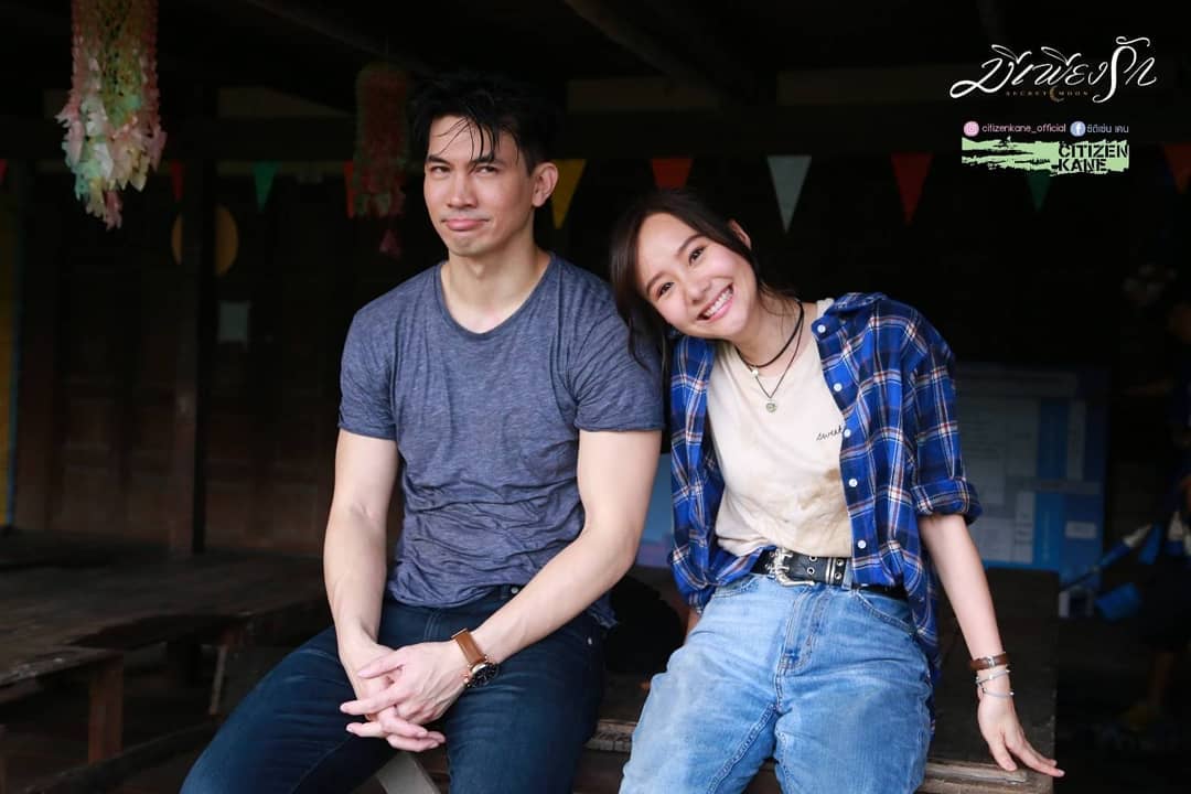 เอ... หรือใครแกล้งใครกันแน่ อิอิ เหม่งก็รว้ายไม่เบา~ 😁😁🤭
#มีเพียงรัก #มีเพียงรักsecretmoon 
#ชั้นมีลุงมาจีบ
#เจ้าขา #ธนดล
#ทีมเจ้าขา #ทีมธนดล
#มีเพียงรักอีพี2
ศุกร์ที่ 26 เวลา 20.20 น.
#ช่อง33HD #ช่อง3
instagram.com/citizenkane_of…