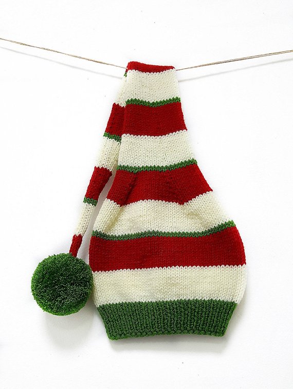ow.ly/VcCj30mmJYE #cozy #christmas #hat #gift #elf #cute #green #white #red