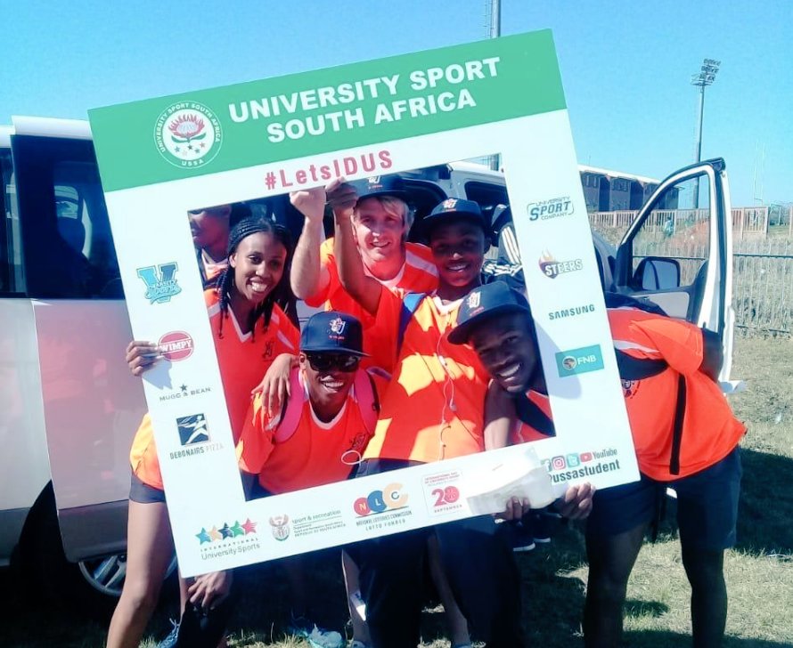 fasuafrica's tweet photo. SOUTH AFRICA 🇿🇦

For #IDUS2018 celebrations, @UJ_Sport organised an outdoor fitness session for the student community where as Tshwane University of Technology (TUT) organized a color run. Other activities included the provincial inter-varsity games &amp; cross country.

#WeAreAfrica https://t.co/Mr0bfDqOZi