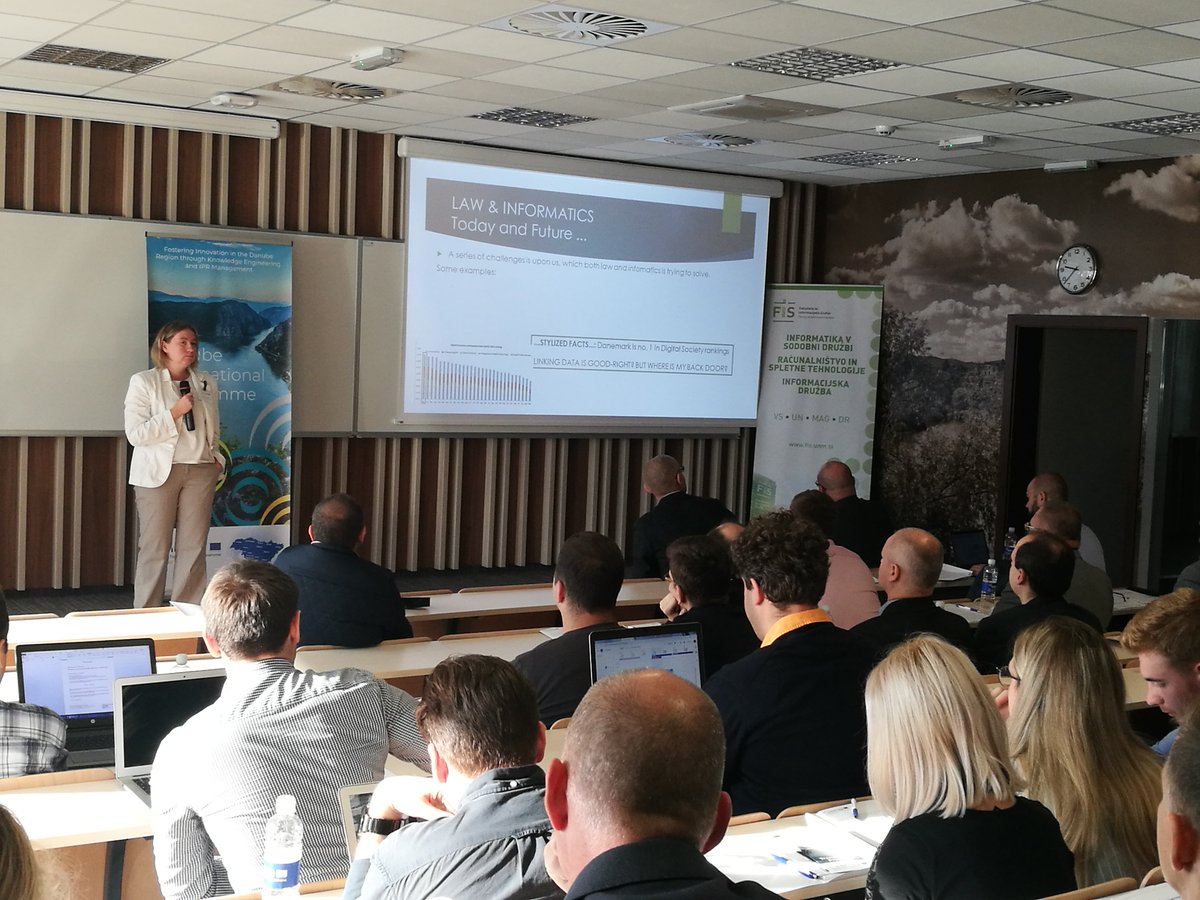 fisnm's tweet photo. Na FIŠ je te dni vse v znamenju ITIS 2018 in spoznavnega dogodka projekta KnowING IPR.
@IprKnowing
@MO_Novomesto
#ITIS18 #knowingIPR #fisNM #novomesto #KickOff https://t.co/gePa5cKpki
