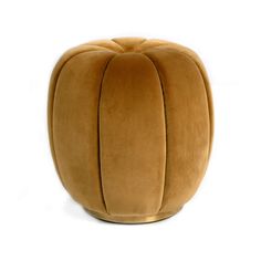 Cute Pumpkin Like Sofia Footstool
homegirllondon.com/ten-maximalist…
@soho_home 
#footstool #maximalistinterior #sohohome #AffiliateMarketing