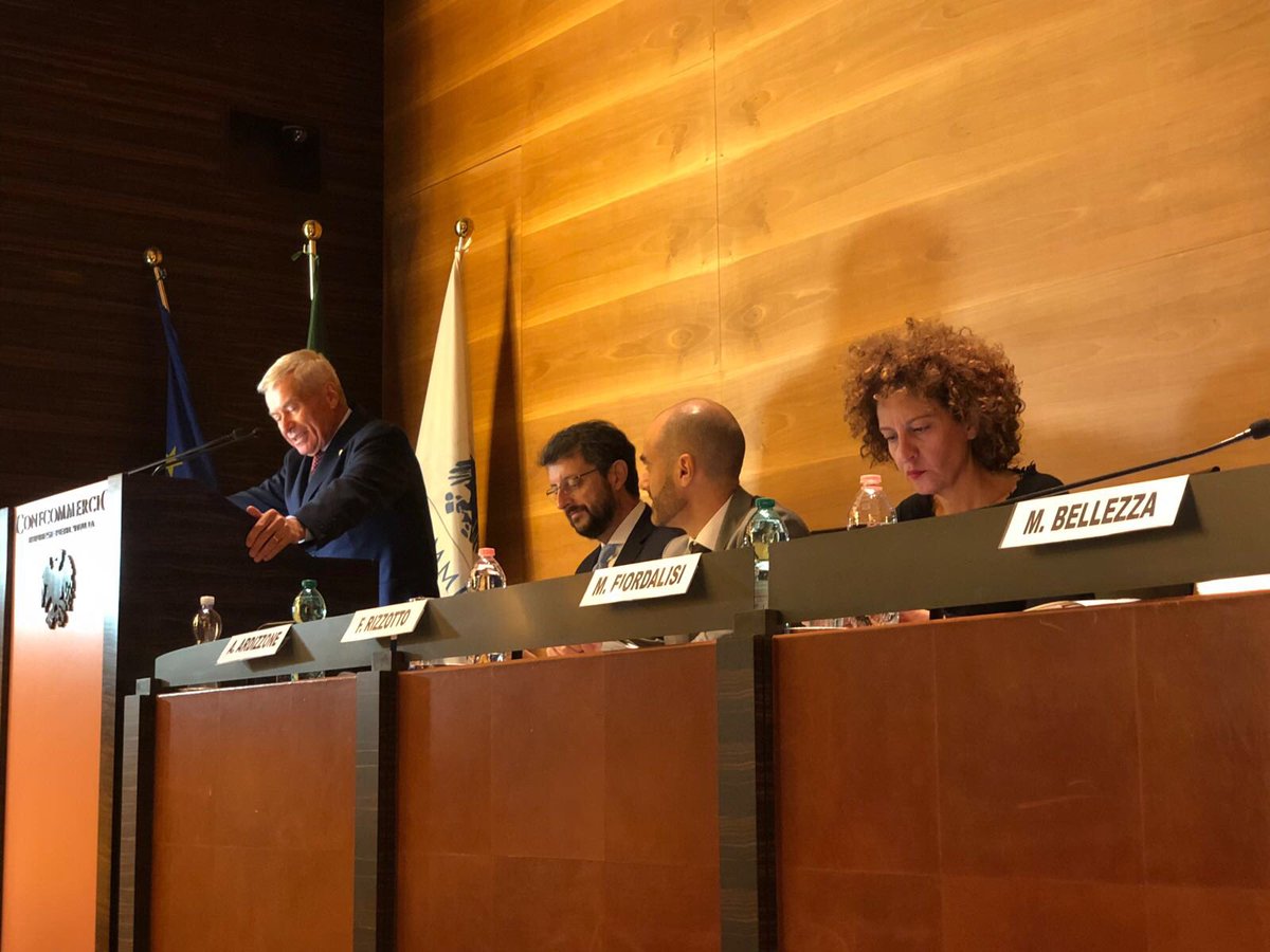 Eht_Italia's tweet image. Carlo Sangalli interviene alla presentazione dell’ #AssintelReport19 a Roma