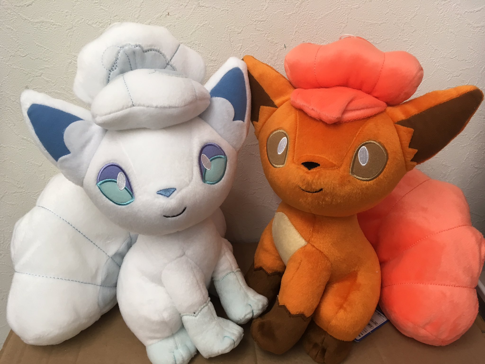 まりお日本橋 Twitter पर ポケモンフォーカス 地方別のすがた でっかいぬいぐるみ ロコン アローラのすがた が入荷いたしました ロコンは可愛いですね オンリーワン 日本橋 難波 ゲームセンター プライズ Ufoキャッチャー ポケモン まりお日本橋 Twitter पर ポケモンフォーカス 地方別のすがた でっかいぬいぐるみ ロコン アローラのすがた が入荷いたしました ロコンは可愛いですね オンリーワン 日本橋 難波 ゲームセンター プライズ Ufoキャッチャー ポケモン