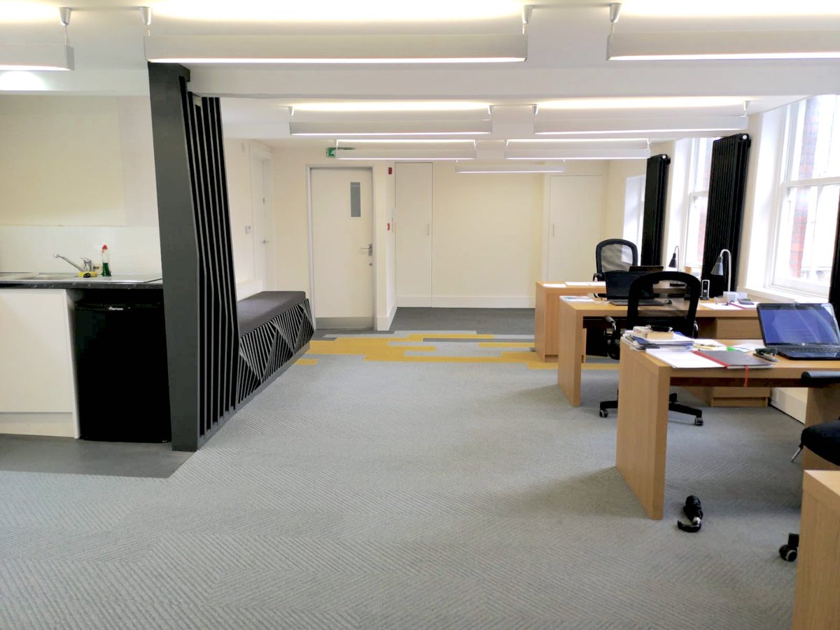 colabspacesuk's tweet image. A short walk from Old Street, on the cusp of Clerkenwell and Barbican, this spacious second floor office space is available now, directly opposite Smithfield Market. 

69-70 Long Lane, EC1A 9EJ

For enquiries contact Moe on 07539 996 477 or moe@colabspaces.co