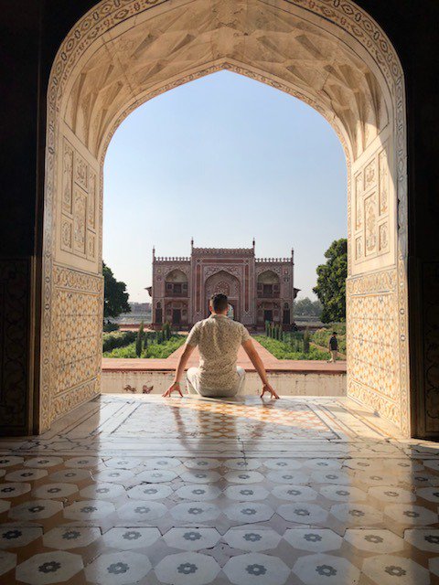 PIXACORE's tweet photo. @PIXACORE Chief Technical Officer took a little detour before heading to the #veevasummit in #India #TajMahal https://t.co/IAS0ugJPcZ