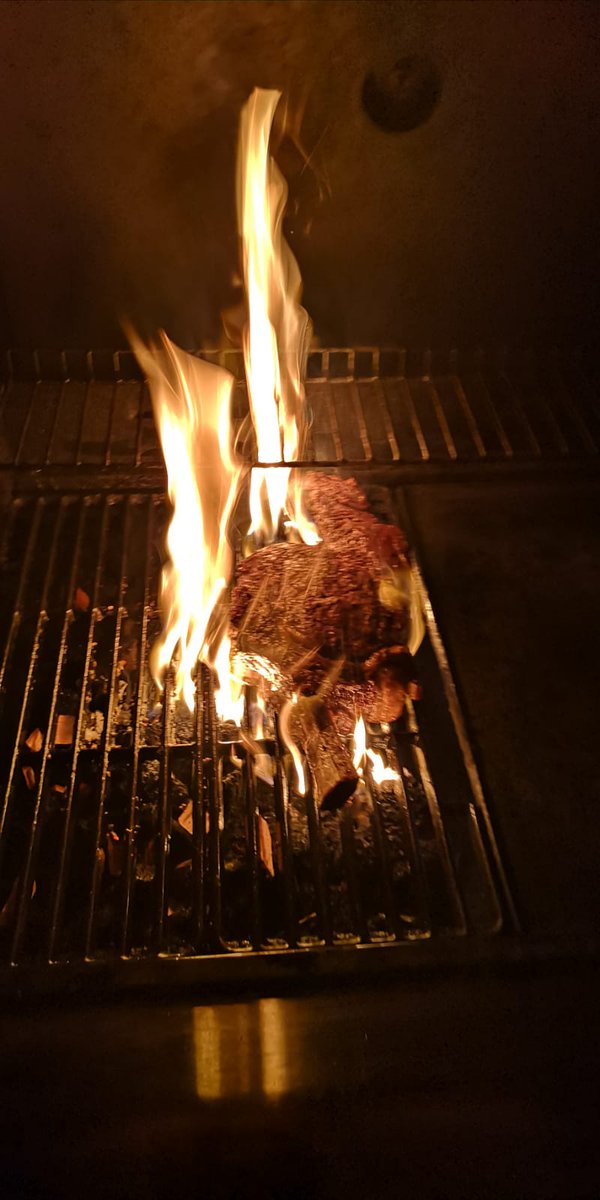 JOC456's tweet photo. So I thought I would share some photos of my incredible steak from @Rogersandson I cooked last week with some great advice from @KitchenSteffi @BBQVentures @nothingbutbbq and others. My first reverse sear! 🙂 https://t.co/pSaN8DoO9T