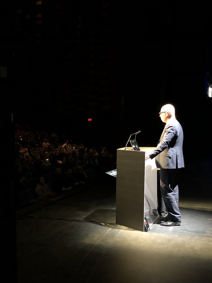 wendymill's tweet photo. One of the designers that I most admire for his work and storytelling of all time is on stage now. Amazing 👏👏👏 @michaelbierut #RgdDT #DesignThinkers2018 #SpeakTheTruth https://t.co/JHfTF5XNJv