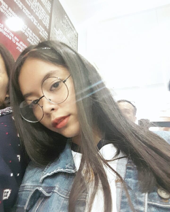 samantha_monc's tweet photo. It is difficult to live without the glasses once you get fully used to them. https://t.co/o7B0j3cnX7