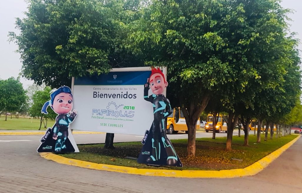papirolasgdl's tweet photo. A punto de comenzar nuestra 4ta Extensión 2018 en @cuvallesudg 

¡Que emoción! 👧🏻👦🏻🎉

#Extensiones2018 https://t.co/SYi1WHDcor