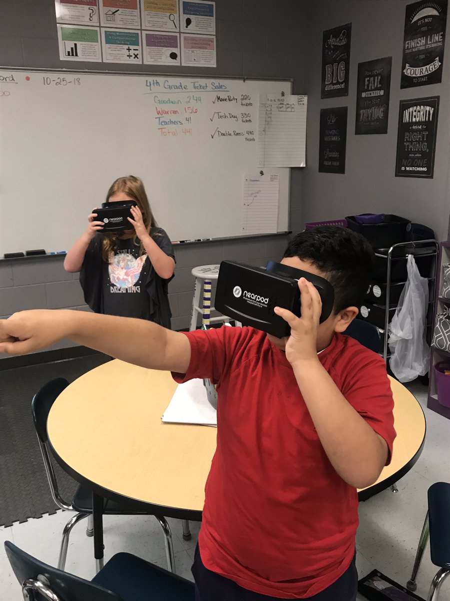 CaseyGoodwin52's tweet photo. Today we traveled to Egypt for math! We explored patterns the Egyptians used to build the pyramids. @nearpod @PhillyWarriors #noairplaneneeded #nearpodVR https://t.co/cwcKjrWuSN