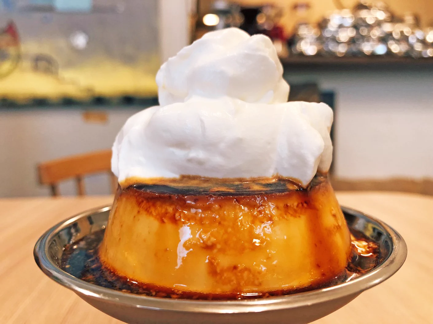 濃厚プリンと生クリームｗｗｗカラメルソースも溢れていて、最高の組み合わせｗｗｗ