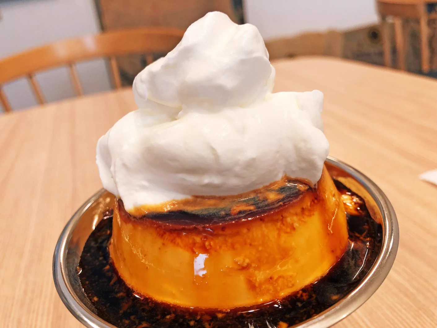 濃厚プリンと生クリームｗｗｗカラメルソースも溢れていて、最高の組み合わせｗｗｗ