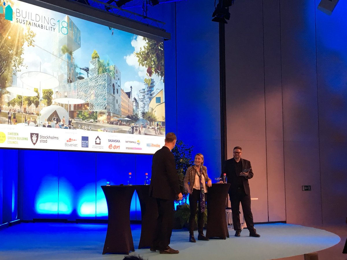 BuildSust2020's tweet image. Stort tack till alla talare, deltagare, moderatorer, partners och medarrangörer som tillsammans gjorde Building Sustainability 18 till en fantastisk konferens! #buildsust18 @naturvardsverk @Boverket @ICHB_SE @eon @SkanskaSverige @vattenfall