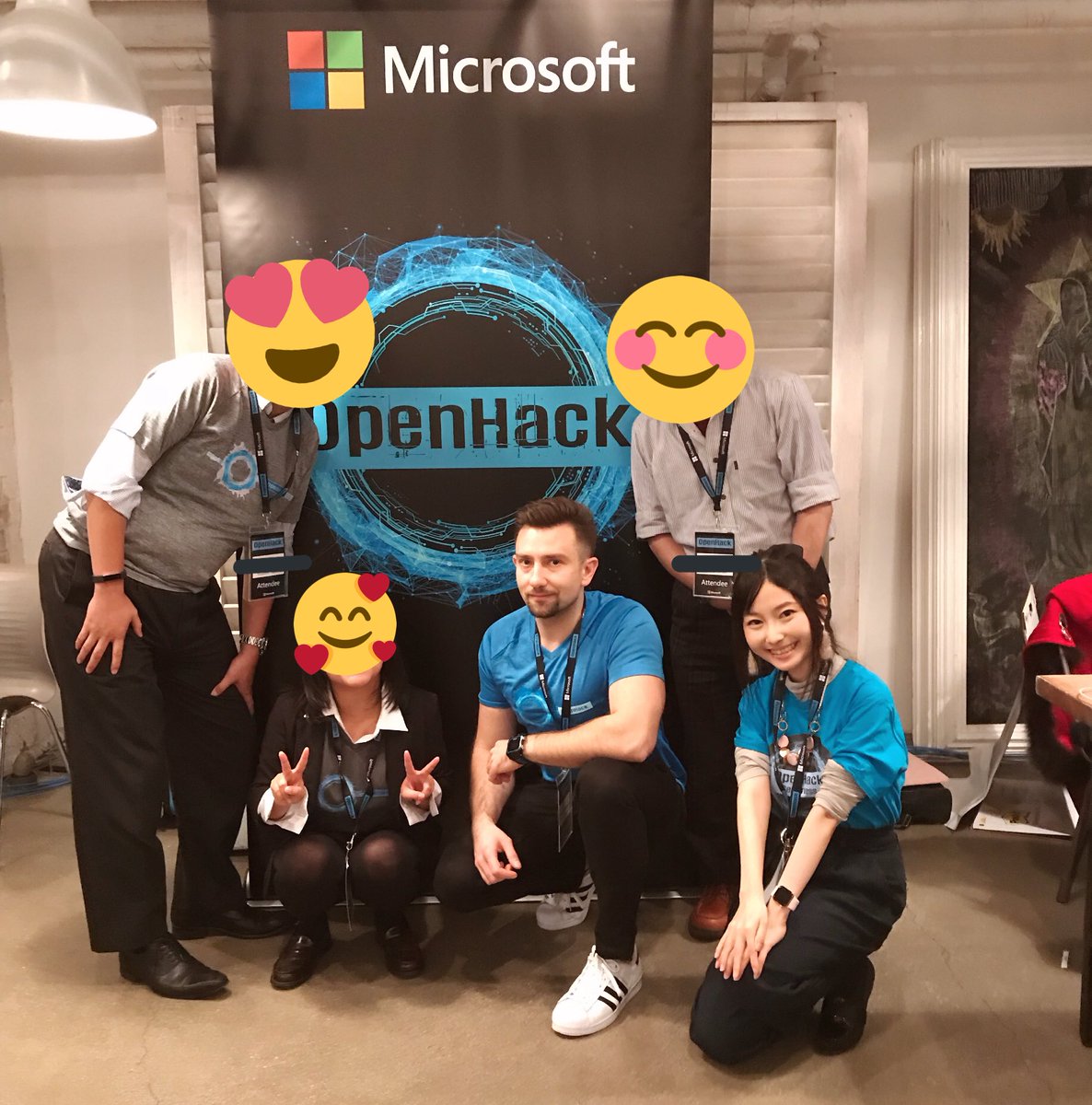The group photo of our team at #Microsoft #Serverless #OpenHack 
3日間ありがとうございました！😍
3日間、この5人チームで開発しました☺️(青シャツが Microsoft 社員)

使ったもの：
Azure Functions v2 (C#)+ Logic App
+ CosmosDB + Application Insights
+ Azure DevOps (旧VSTS)