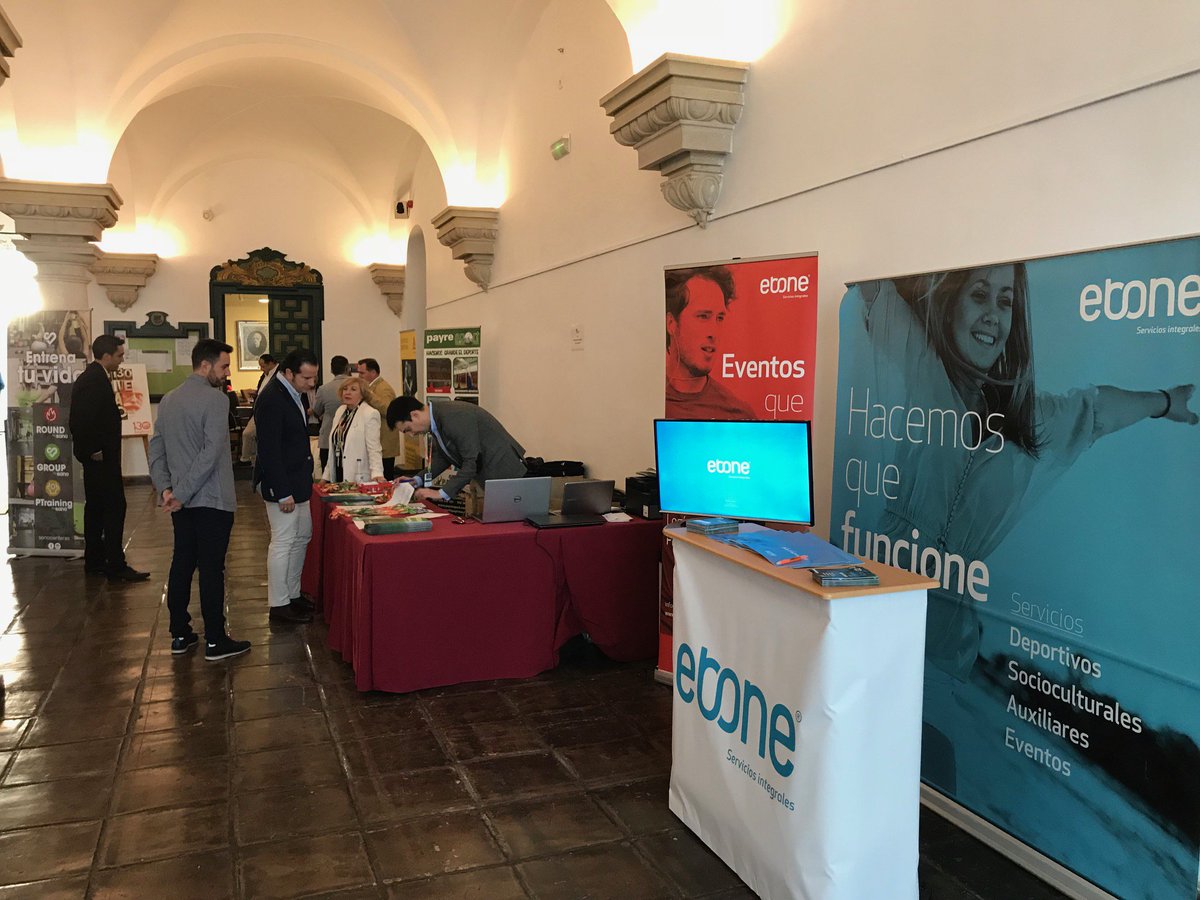 EboneServicios's tweet photo. 📢Hoy estamos colaborando en el #XVIAgesportCórdoba de @Agesport para hablar de Seguridad en el #Deporte 💪#ebone #agesport @ColefAndalucia @MatrixFitnessES @Daplast @mondoiberica @Payresport @sano_center https://t.co/agY3OtC9OT