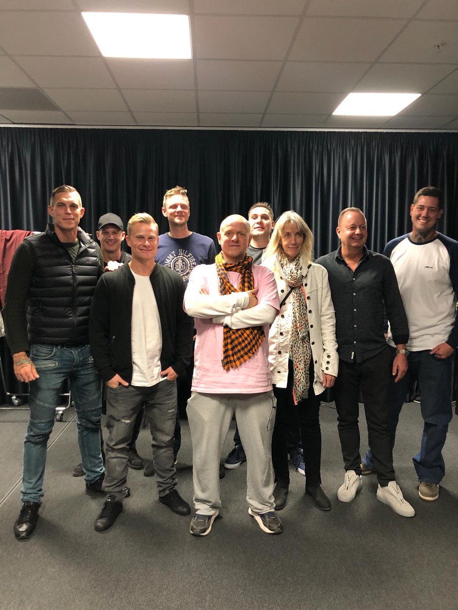 DanielAgger's tweet photo. Imponerende. 
Intet mindre end imponerende.😎👏🏻
Tak for et fantastisk vellykket show og for gæstfriheden🙏🏻 #Anden #kloagger https://t.co/AaHzdHvPCb