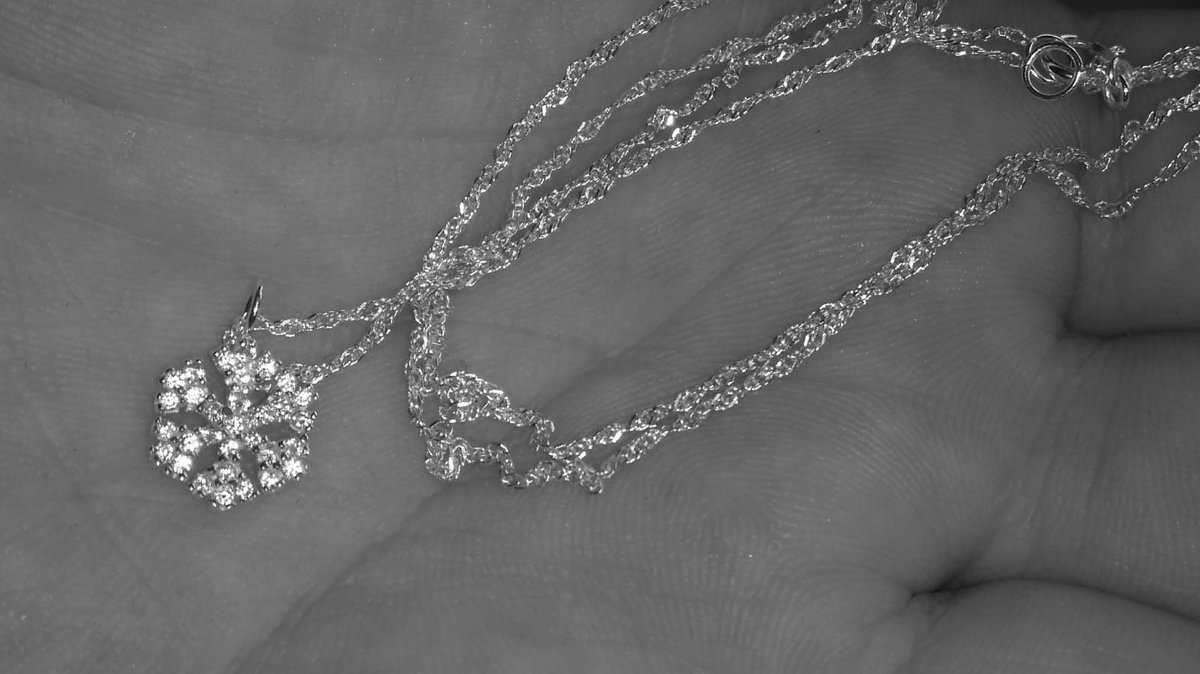 TheBigStarship's tweet image. I got this from my boyfriend ! #FirstDateVibes ❄💙