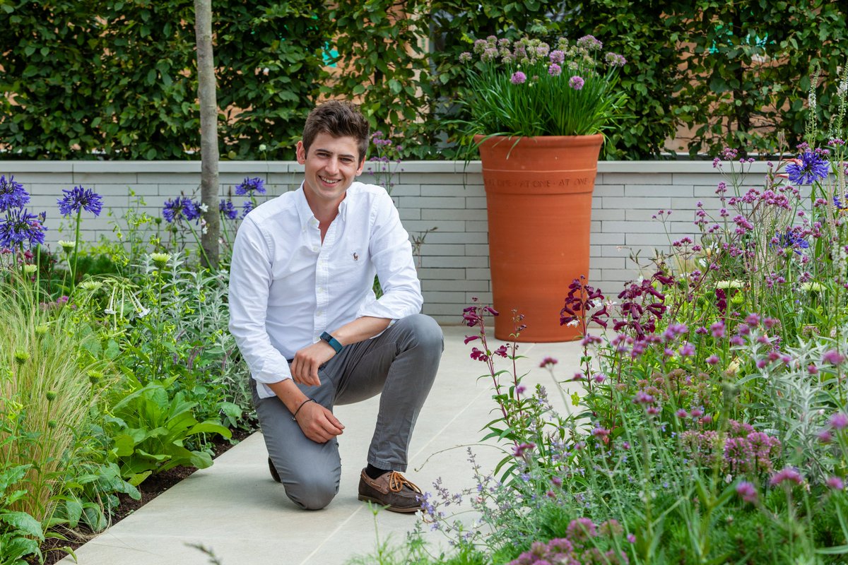 Interested in becoming the RHS Young Designer of the Year? YouTube sensation <a href="/LocalFoodHuw/">Huw Richards</a> and 2018 winner <a href="/WillWilliamsGD/">Will Williams</a> discussed choosing careers in horticulture and how to enter the 2019 competition at #RHSTatton. Watch here: goo.gl/Yr5fF4 #hortmatters #RHSYDotY