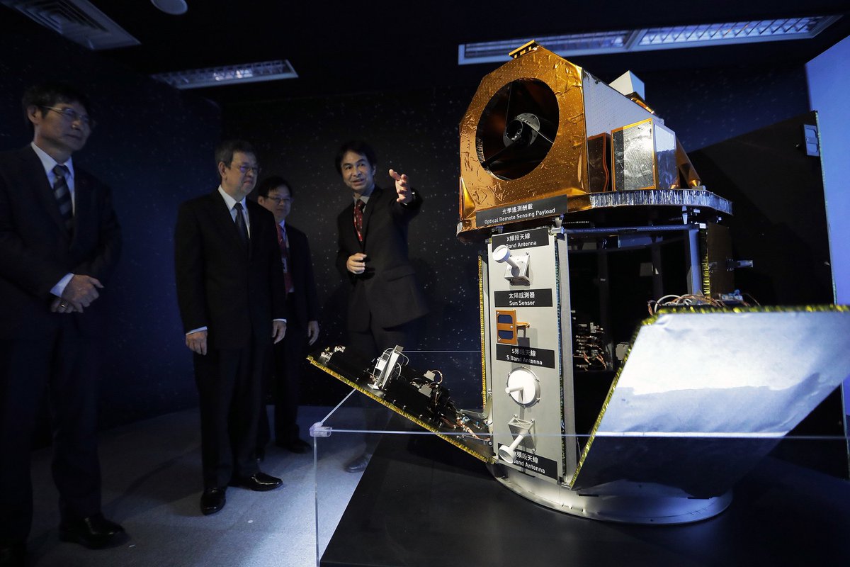 NOTICIASTaiwan's tweet image. Los satélites #Formosat, el hito de la tecnología espacial de #Taiwan que ahora cuenta con exposición propia👨‍🚀 noticias.nat.gov.tw/news.php?post=…