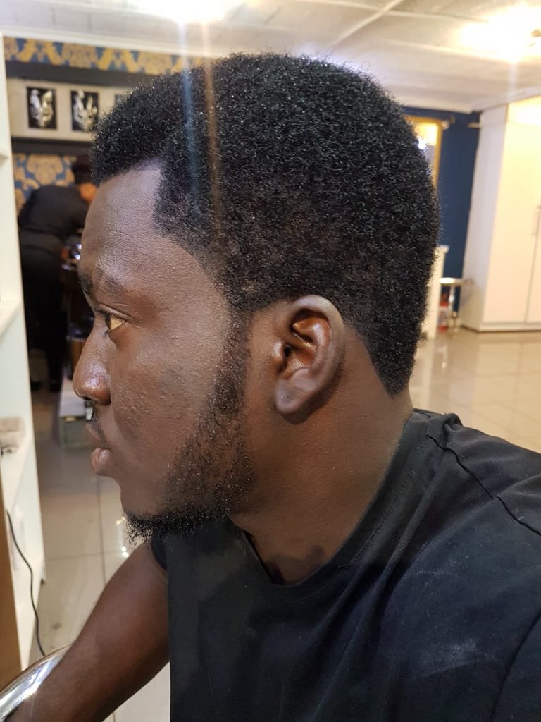 HairANDChats's tweet photo. Cut and dye #getreadyforweekend #barberlife #barberlifestyle #haircut #rivoniaondecksalon https://t.co/v4kbnMeRZM
