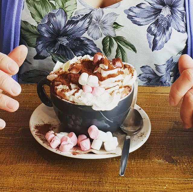 thepickledbar's tweet photo. Perfect treat on a cold day ☕️

#plumppartridge #hotchocolate @KokoaCollection https://t.co/Zl3UNLaUlZ