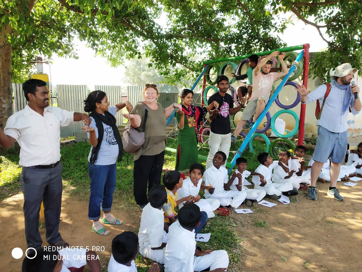 headstreams tweet media