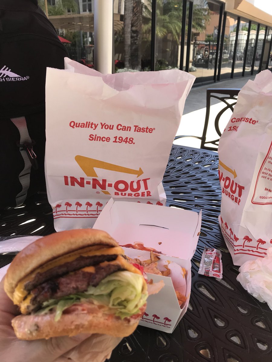 BNinde's tweet photo. @Fred_Butler Just had Freddy’s California Style last night with son. It is kinda close...but nothing is like the DoubDoub w/ Grilled Onions. Nuthin. @InNOutBurgerFan for life here. 

*Plus the Bible verses are a huge bonus 

In-N-Out in Indianapolis is my request!!! https://t.co/X8JUZusRyp