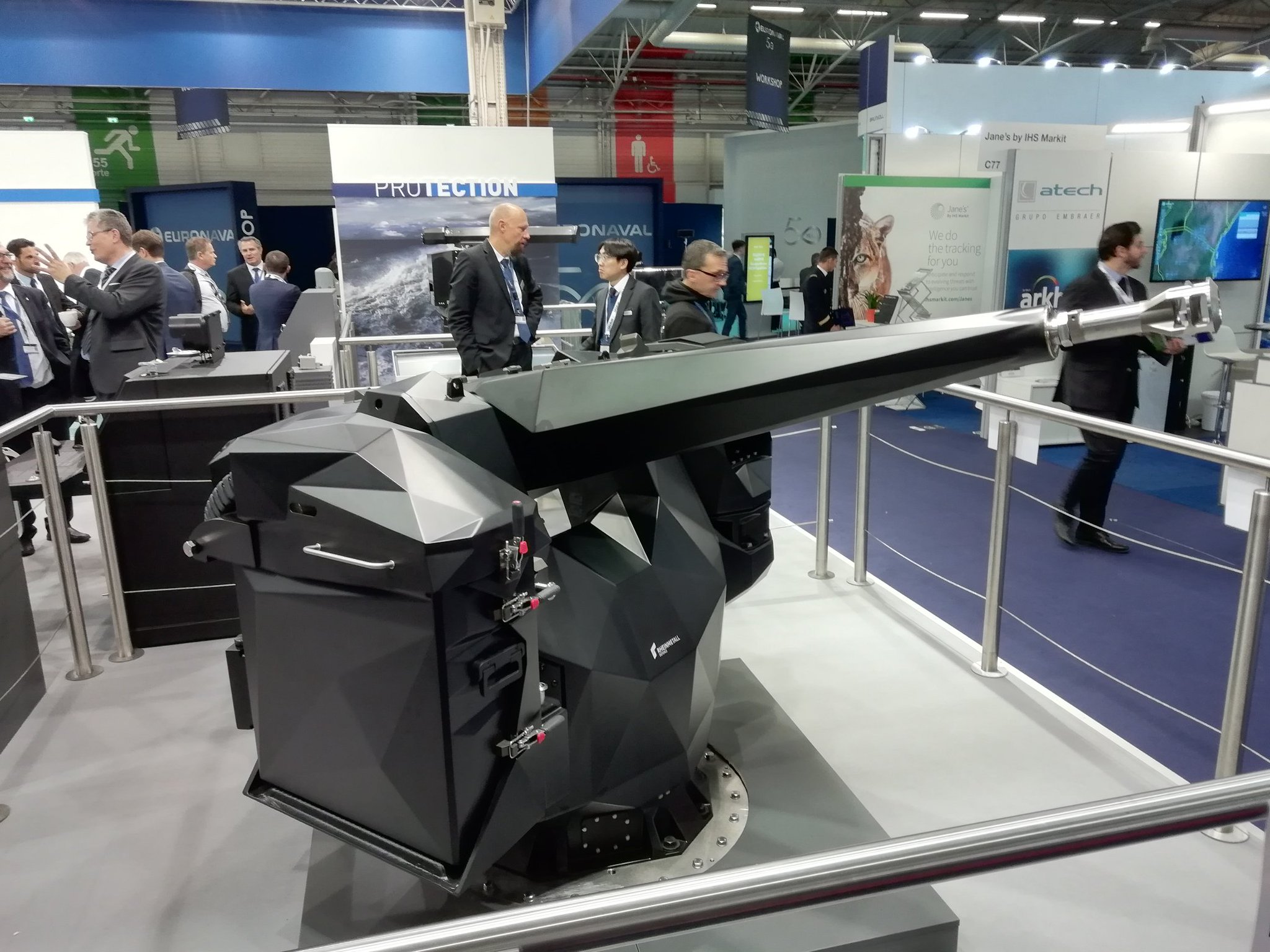 DqWNfZiX4AAnt1c.jpg:large