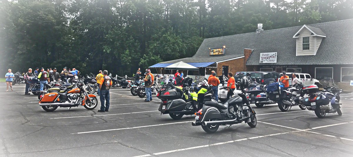 Shane47704716's tweet photo. Fun at Pungo ! https://t.co/F3uKQJuxgW
