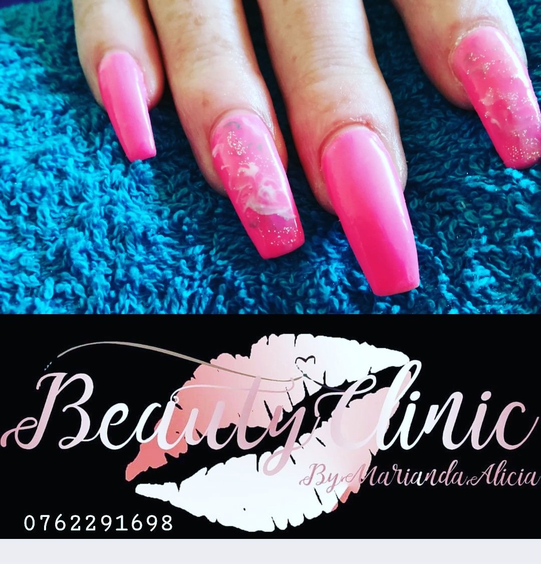 MariandaVeldts2's tweet photo. Acrylic overlay with gel polish and gel polish marble design with @lilyangelnails 🌸

Nail Technician @marianda.beauty.clinic 💅🏻 - APPOINTMENT ONLY
0762291698 https://t.co/p691K36u5t