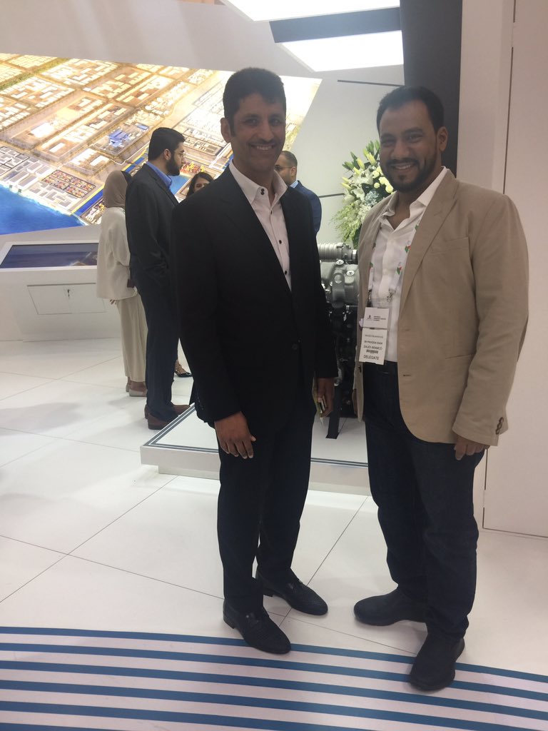 Waleed_BJ's tweet photo. #gdaconference2018
I was so lucky attending the #GDA Great job, unique workshops, wonderful environment. Hearty thanks to all who make this great exhibition and so proud of my company #Saudi_Aramco . @RYaramco #البحرين https://t.co/TRJHX32BLB