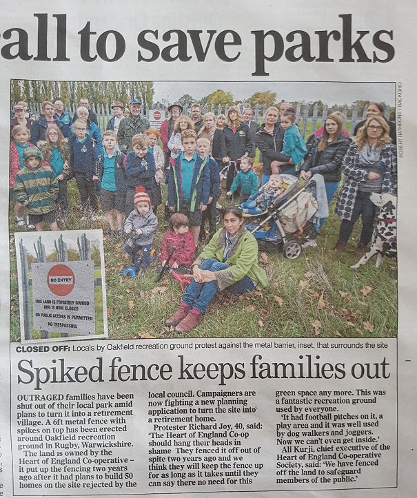SaveOakfieldRec's tweet photo. @coopnews: You appear to have forgotten to mention this piece in the Mail on Sunday re @HECoopCommunity.

Please get behind @Mike__Powell #SaveOurParks campaign by signing the petition to protect green space from development.

https://t.co/x12gKNtQbR https://t.co/ip9dCwSK3z