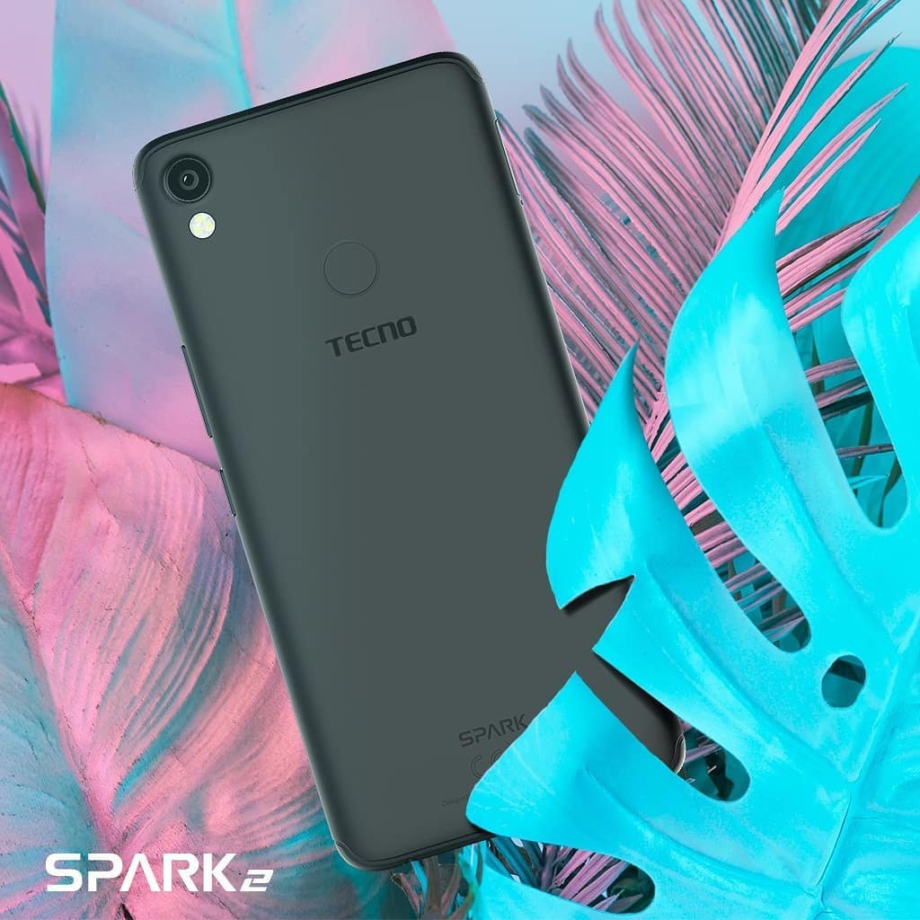 TecnoMobileGH's tweet image. Do the Unimaginable and be that Spark! #Spark2LightUp