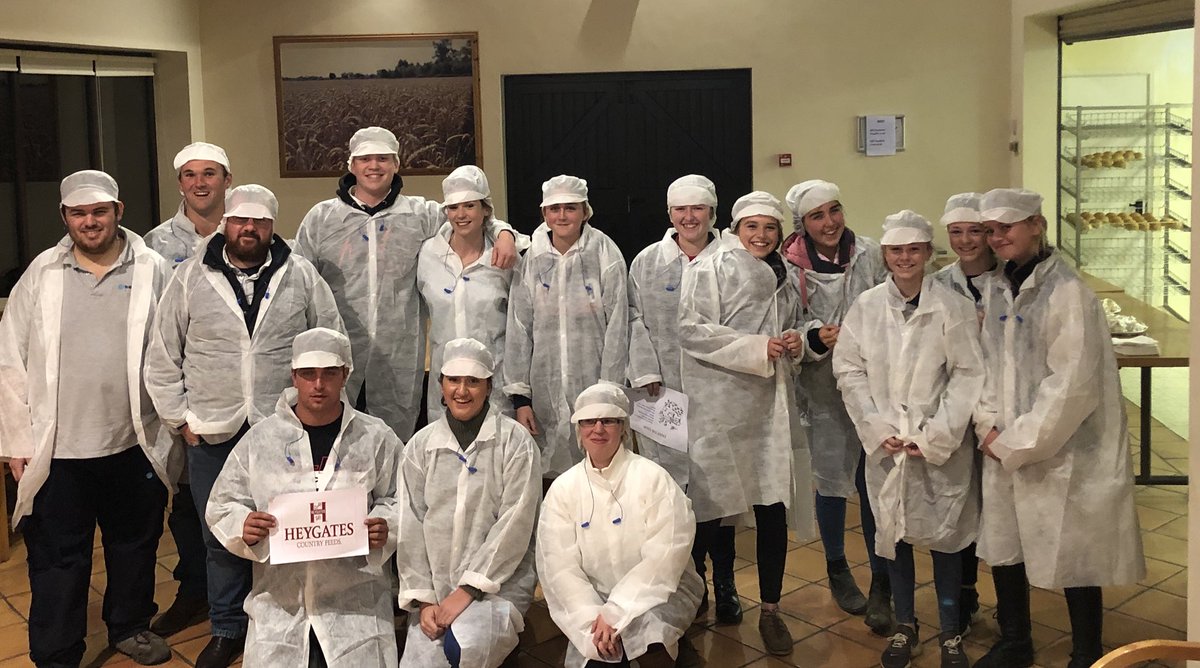 BuckinghamYFC's tweet photo. Last night we had a tour of Heygates Feed and Flour Mills with Aylesbury YFC #yfc #alrightmyflour https://t.co/42N7iblBOH