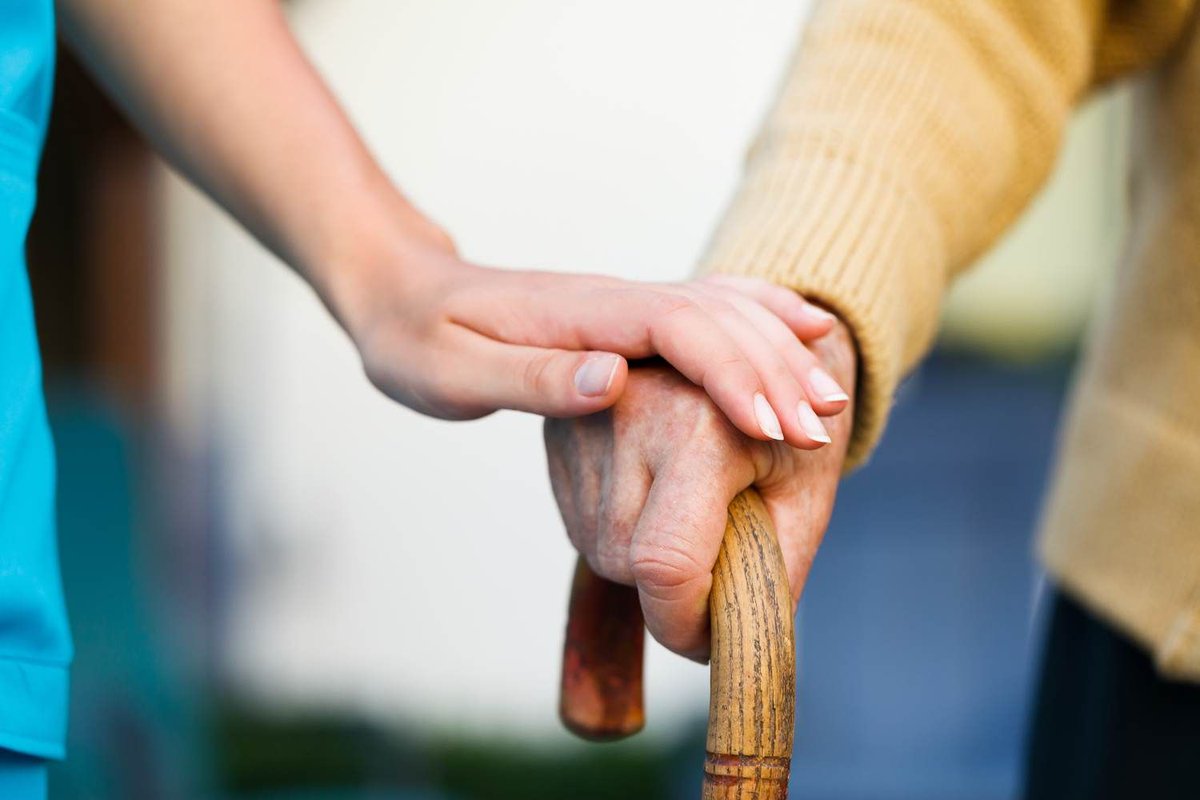 You always want to be in control of your own #life, and #dementia can take this #independence away. Get it back with a #deputyship. buff.ly/2vNASWu