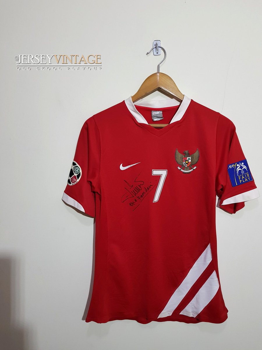 Nanti malam ada update
Stay tune