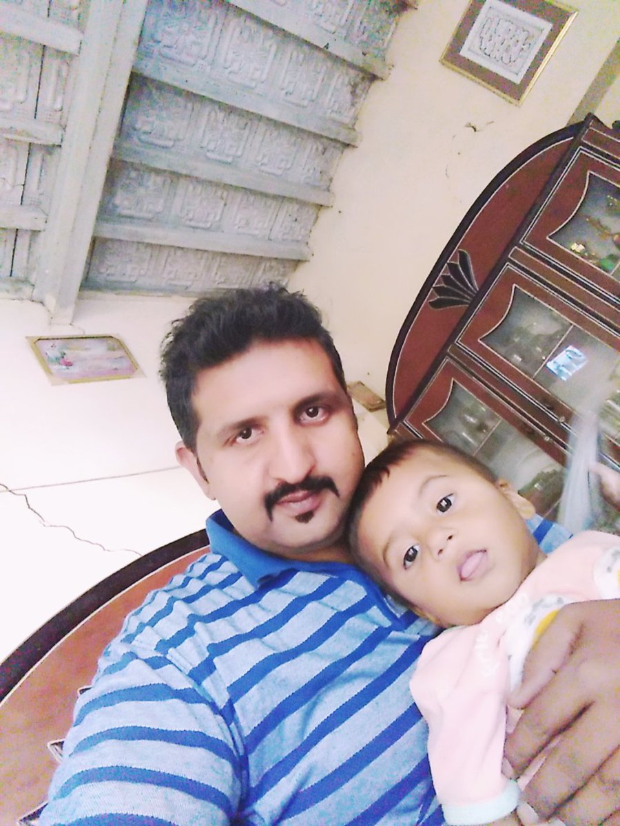 samran_mirza's tweet photo. With sweet son #Faaris https://t.co/9ohedjqhno