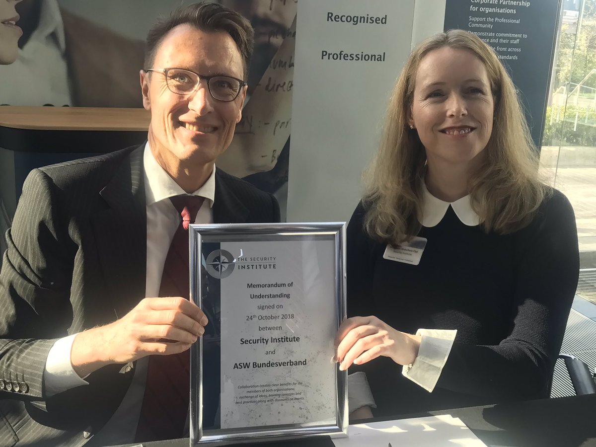 SyInstituteCE's tweet photo. @SyInstitute @ASW_Bund @SyIChair @VolkerWagner3 https://t.co/w27z2Szyoj