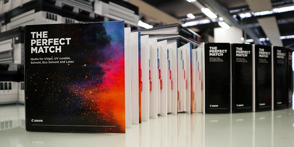 CanonDEUB2B's tweet image. THE PERFECT MATCH – Mehr als 750 verschiedene Druckmedien sorgen heute in Verbindung mit unserer #CanonUVgel Technologie für perfekte Ergebnisse. Lernen Sie mehr darüber auf unseren #OcéColoradoOpenHouse Events! #UNLEASHPRINT