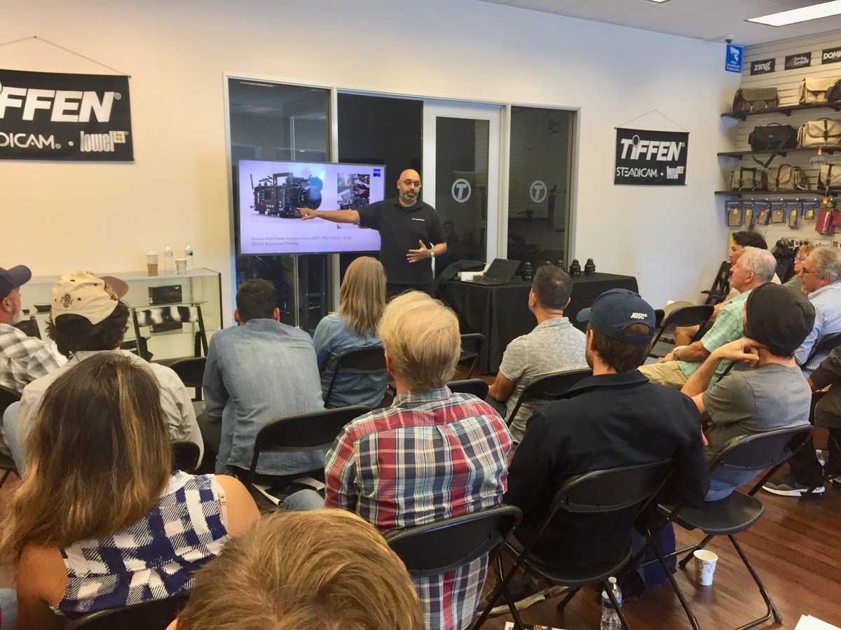 ZEISSCine's tweet photo. How our #ZEISSSupremePrime, #CinemaZoom and #CompactPrime lenses work with the latest large format cameras? That's what the Society of Camera Operators @SOC1979 learned last Sunday at @Tiffentweets in LA during their breakfast board meeting. Everybody was very keen on learning! https://t.co/4THDrk0RXm