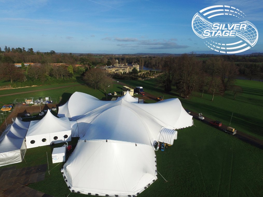 SilverStageUK's tweet photo. Our versatile SaddleSpans are ideal for stage cover, bars, VIP areas, corporate launches and conferences. Get in touch today for a no-obligation quote #EventProfs #EventTech #events #temporarystructures #SaddleSpan #Festival #Marqueehire https://t.co/x9R4bilGE1 https://t.co/TDIvGkjtki