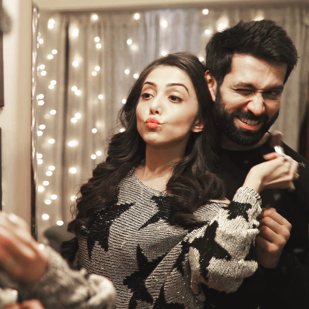 bitterheart26's tweet photo. This the most cutest pic of #JanKuul another favorite one is added
I Pyaar them so much 😭
#NakuulMehta #Jankee such adorableness gorgeousness my eyes are blessed NM that wink that smile Uff😍
@NakuulMehta @JANK_EE U guys r the reason of my Happiness Joy💃💙
#newcampaignalert https://t.co/p9zWyGzYCz