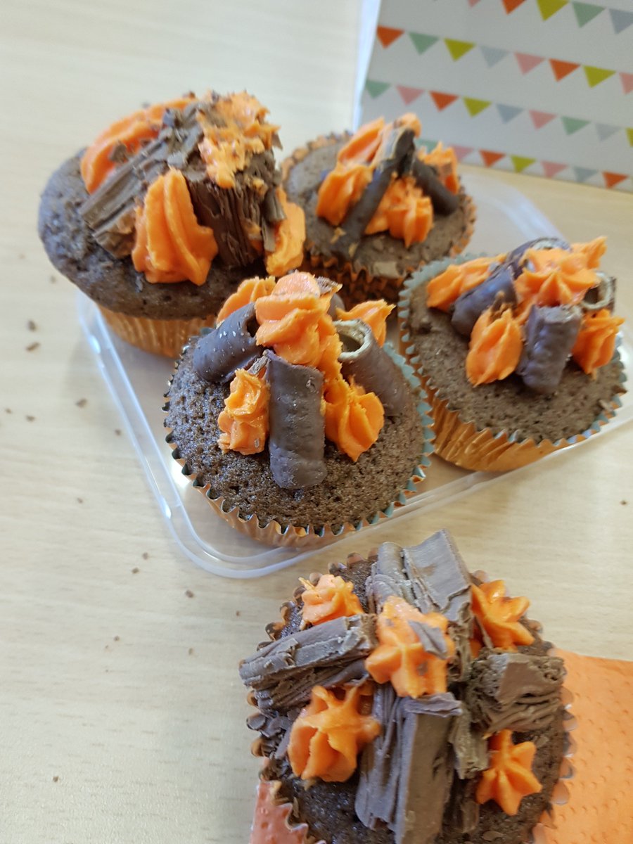 Finding out about the vast array of pumpkins in cookery club this week, tasting some pumpkin soup and making a bonfire night treat too!!